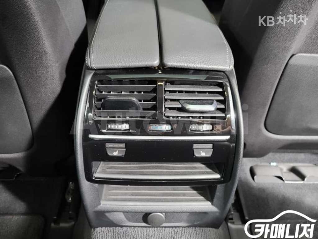 2019 BMW  5SERIES G30  530I LUXURY PLUS - 19