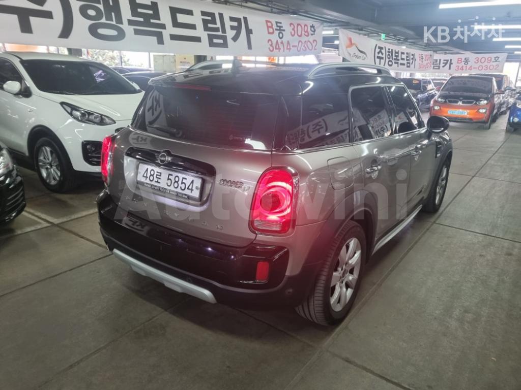 WMWYY5109J3G73876 2018 MINI COOPER COUNTRYMAN 2.0 COOPER D ALL4 BASIC-3