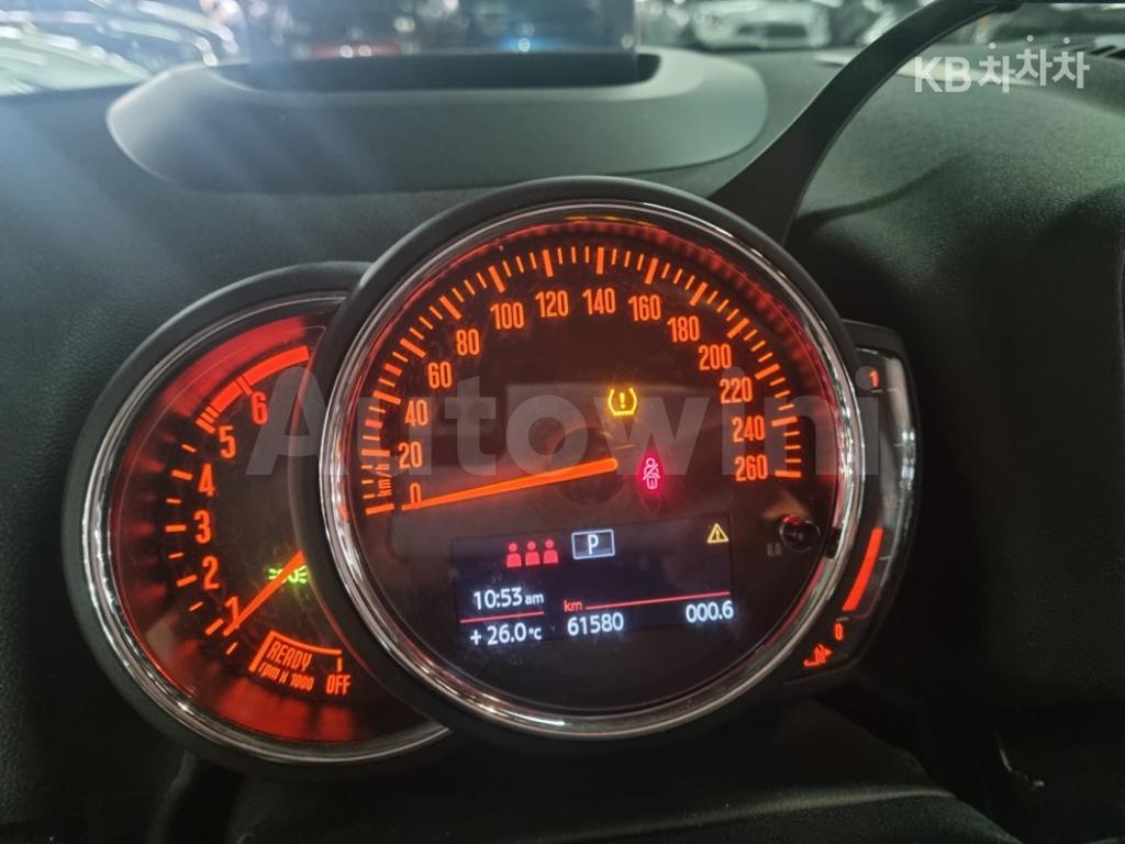 WMWYY5109J3G73876 2018 MINI COOPER COUNTRYMAN 2.0 COOPER D ALL4 BASIC-4