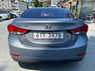 KMHDG41DBFU217453 2015 HYUNDAI  AVANTE ELANTRA 1.6 GDI SMART BASIC-3