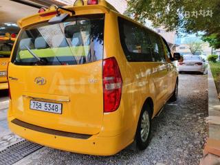 KMJWA37KBHU912281 2017 HYUNDAI GRAND STAREX H-1 15 SEATS 어린이버스 LUXURY-1