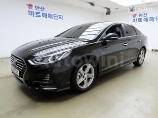 KMHE341CBKA521253 2019 HYUNDAI SONATA RISE 2.0 MORDERN-1