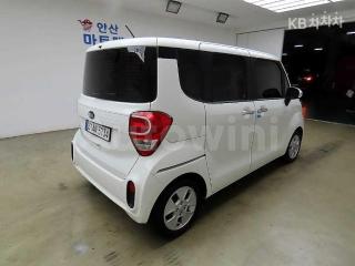 KNACJ811BMT248801 2021 KIA  RAY 1.0 GASOLINE PRESTIGE-3