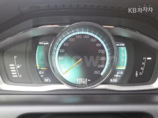 2015 VOLVO XC60 D4 2.0 - 10