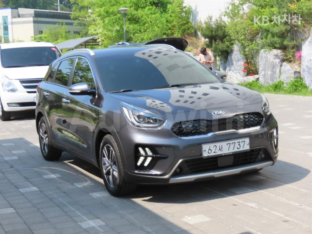 KNACE81CGLA294151 2020 KIA  NIRO 1.6 HEV NOBLESSE SPECIAL-1