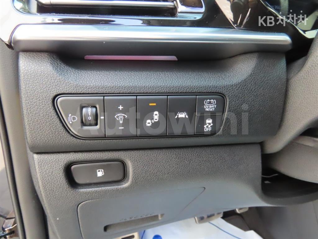 2020 KIA  NIRO 1.6 HEV NOBLESSE SPECIAL - 11