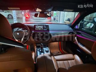 2017 BMW  5SERIES G30  520D M SPORT PACKAGE - 8