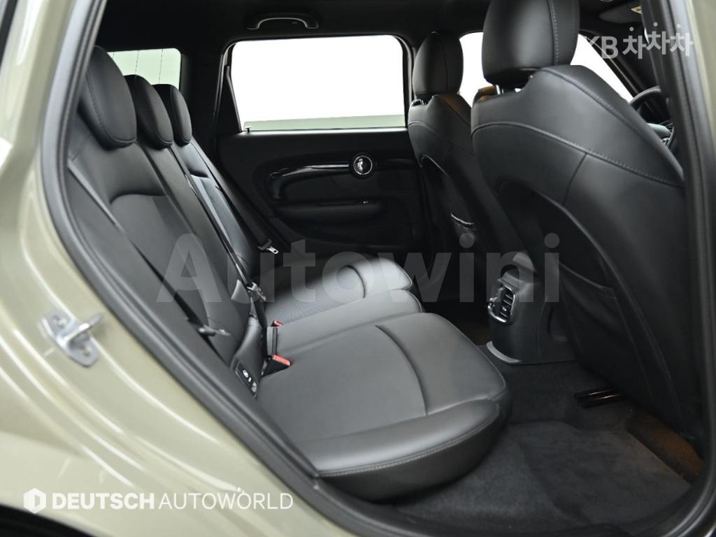 2019 MINI COOPER CLUBMAN 1.5 COOPER HIGH TRIM - 12