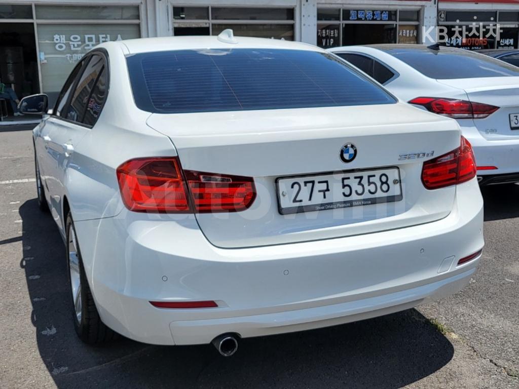 WBA3D3109CF247453 2012 BMW 3 SERIES 320D F30(12~)-4