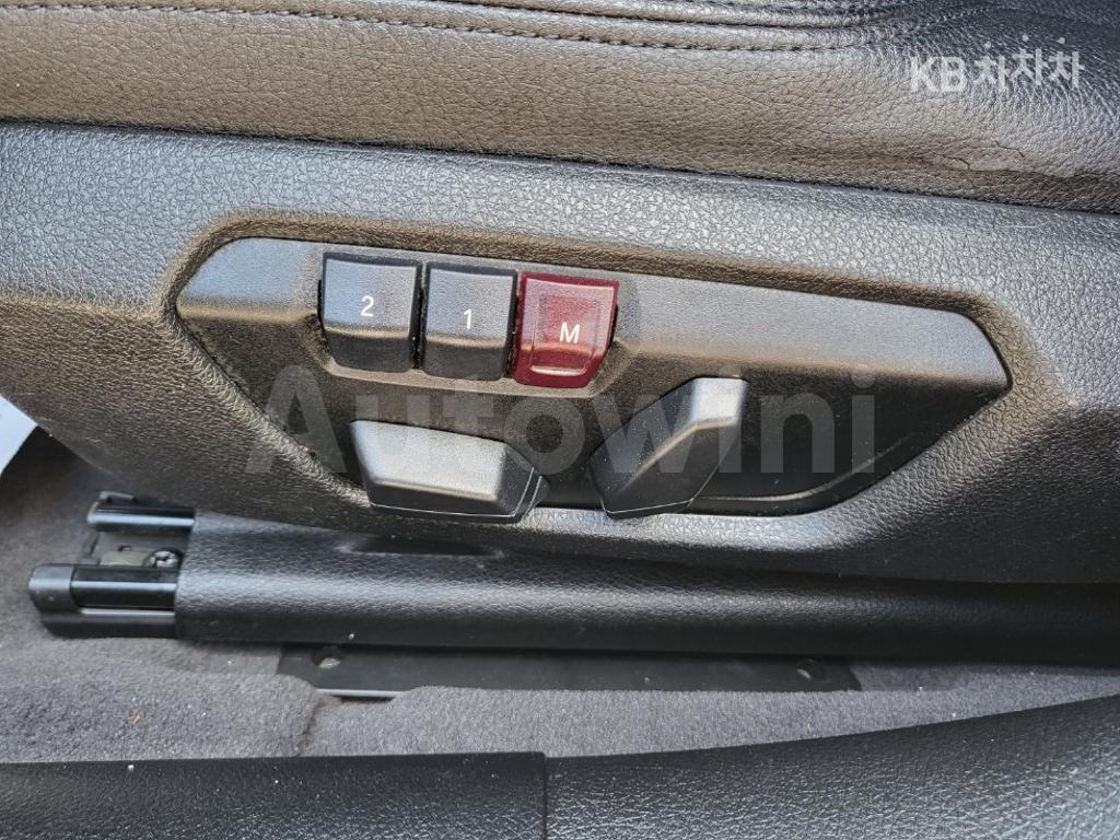 2012 BMW 3 SERIES 320D F30(12~) - 19