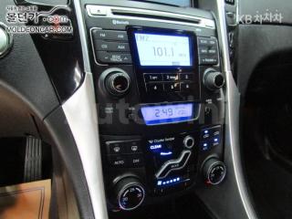 2011 HYUNDAI YF SONATA Y20 TOP LUXURY - 11