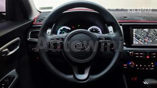 KNACA81CGHA005444 2017 KIA NIRO 1.6 LUXURY-5