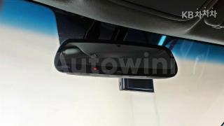 2017 KIA NIRO 1.6 LUXURY - 10