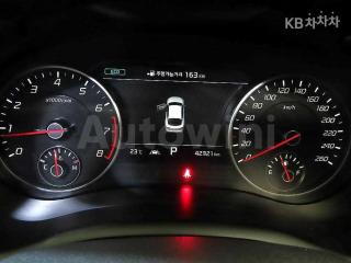 2020 KIA STINGER 2.0 TURBO 4WD PLATINUM - 9