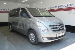 KMFWBX7KBHU910426 2017 HYUNDAI GRAND STAREX H-1 5 SEATS VAN SMART-0