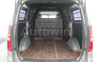 KMFWBX7KBHU910426 2017 HYUNDAI GRAND STAREX H-1 5 SEATS VAN SMART-3