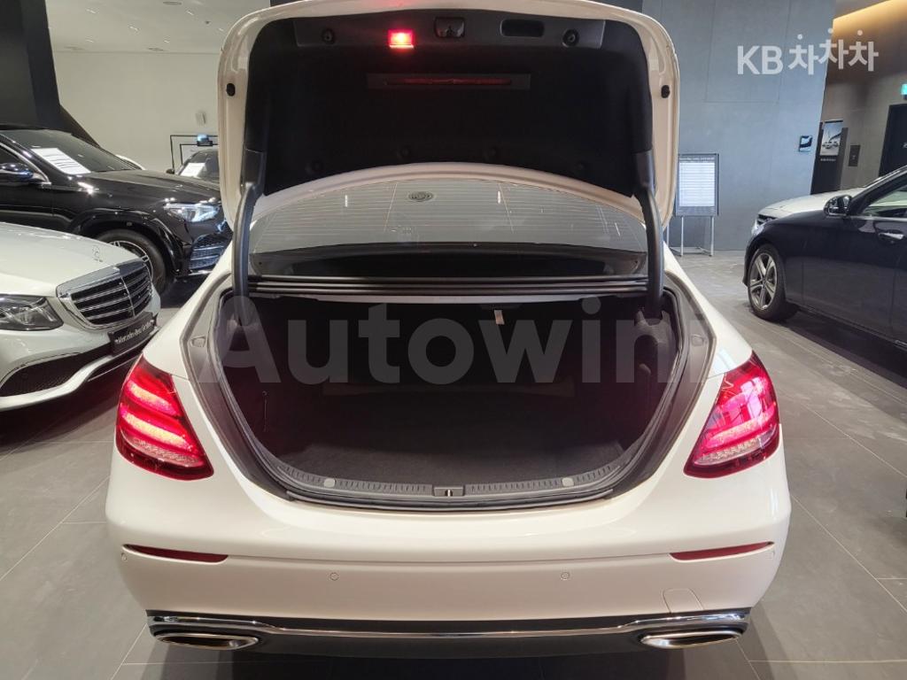 2018 MERCEDES BENZ E CLASS W213 E200 AVANTGARDE - 13
