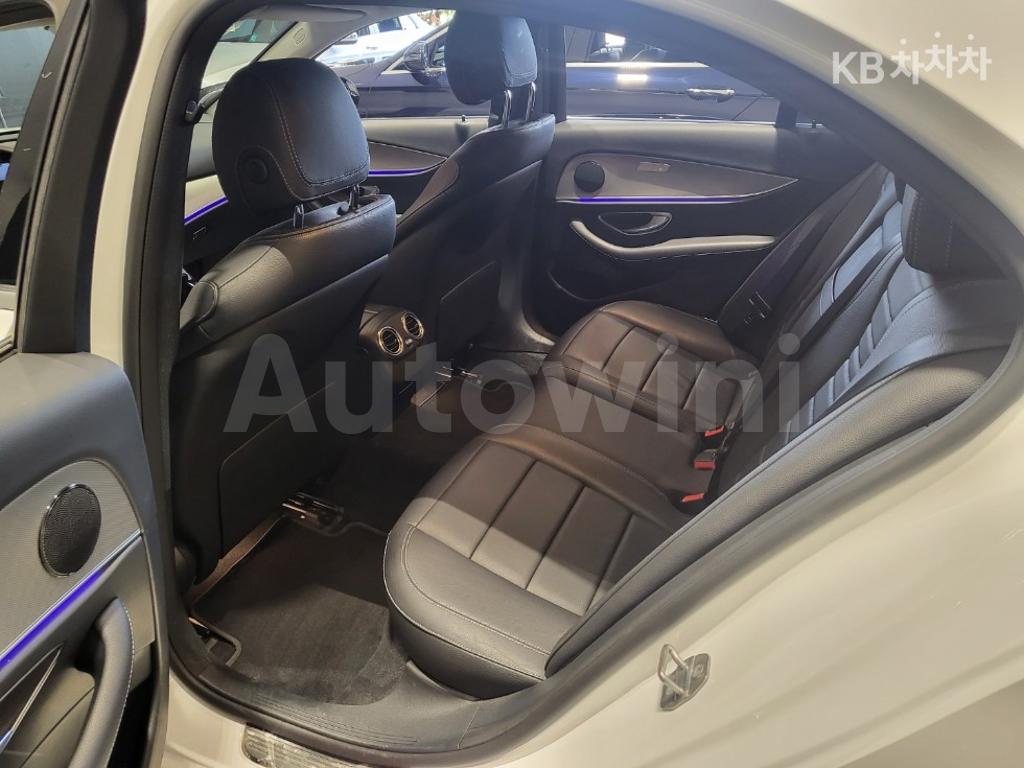 2018 MERCEDES BENZ E CLASS W213 E200 AVANTGARDE - 9