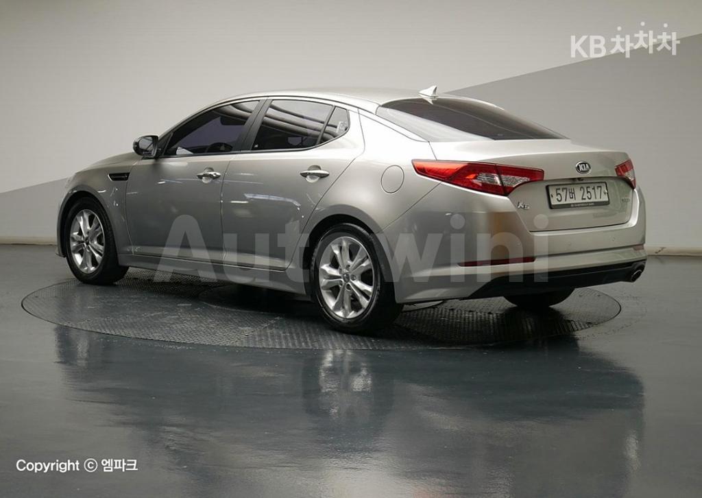 KNAGN419BDA363134 2013 KIA K5 OPTIMA GASOLINE 2.0 LUXURY-1
