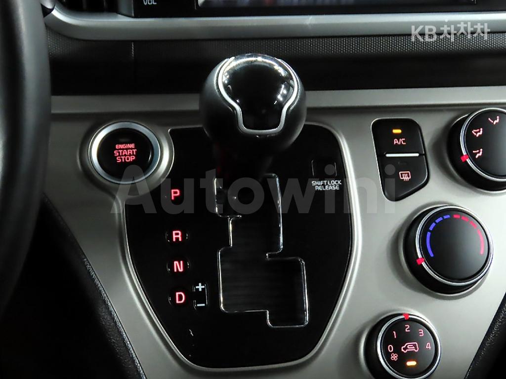 2019 KIA  RAY 1.0 GASOLINE LUXURY - 12
