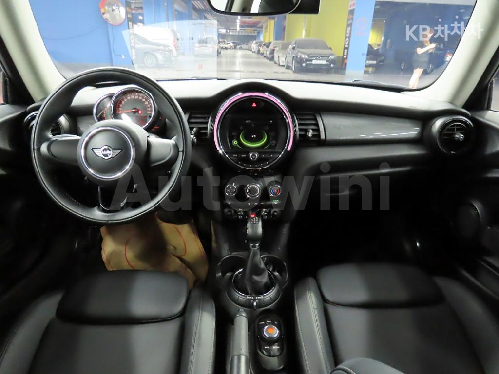 WMWXP5102J2F93629 2018 MINI COOPER 3DOORS 1.5 3GEN-4