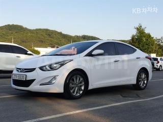 KMHDG41DBFU418114 2015 HYUNDAI  AVANTE ELANTRA 1.6 GDI SMART BASIC-0