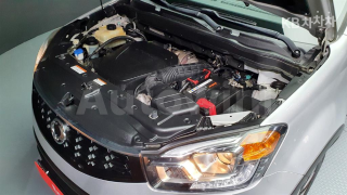 KPBBH3AK1FP204803 2015 SSANGYONG  KORANDO C 2.0 EXTREME 2WD-5