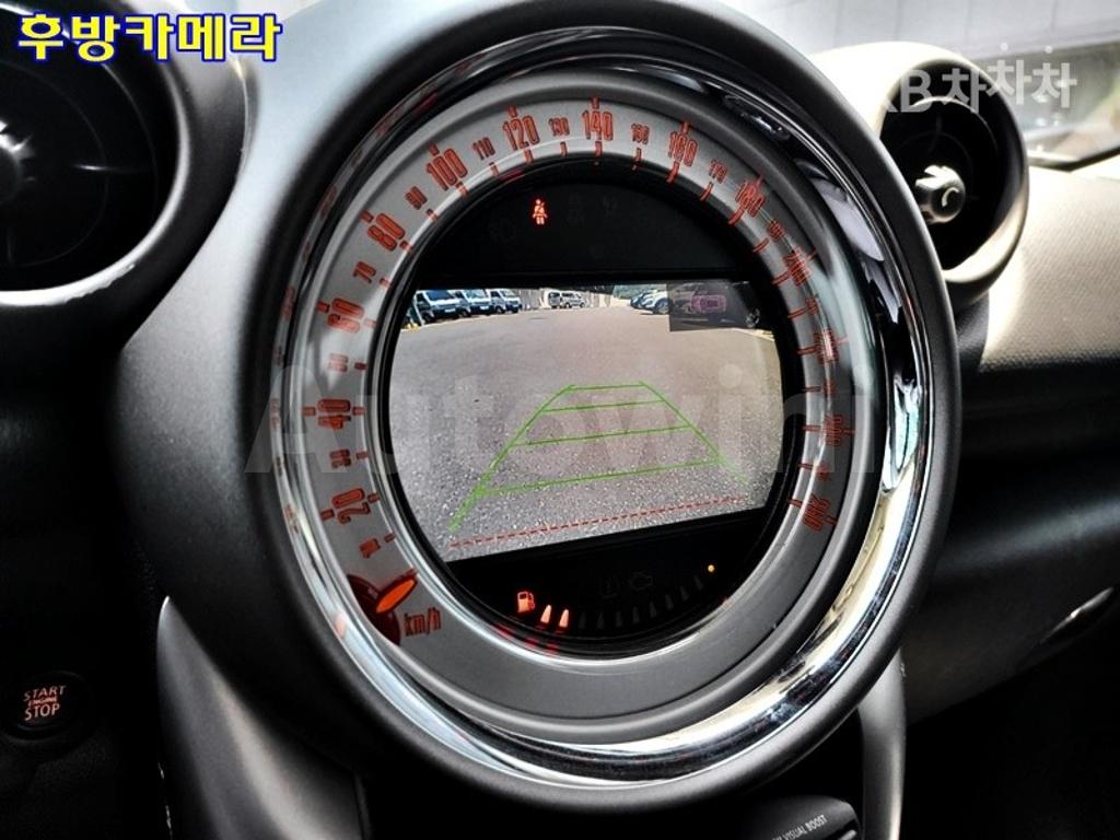 2012 MINI COOPER COUNTRYMAN D 2.0 - 12