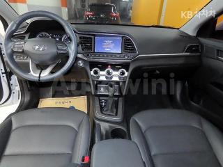 2020 HYUNDAI  AVANTE ELANTRA 1.6 VGT SMART BASIC - 8