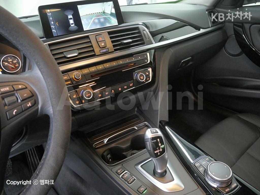 2018 BMW 3 SERIES 320D F30(12~) - 9