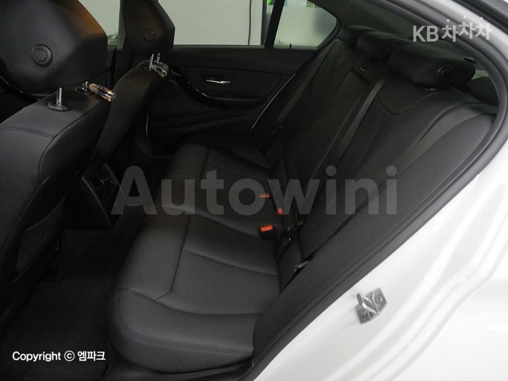 2018 BMW 3 SERIES 320D F30(12~) - 11