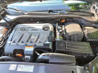 2012 VOLKSWAGEN GOLF 2.0 TDI MK7 BLUE-MOTION PREMIUM - 19