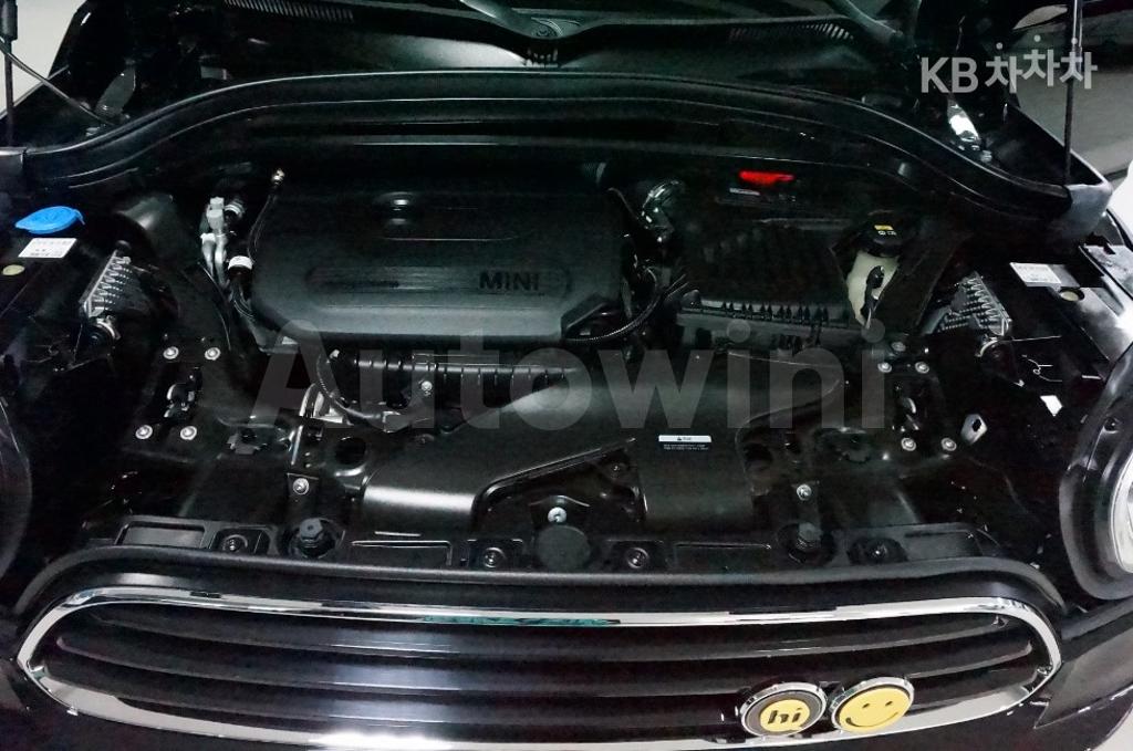 WMW31BR03M3M37047 2021 MINI COOPER COUNTRYMAN 1.5 COOPER HIGHTRIM-5