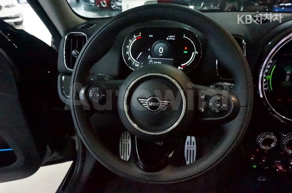 2021 MINI COOPER COUNTRYMAN 1.5 COOPER HIGHTRIM - 18