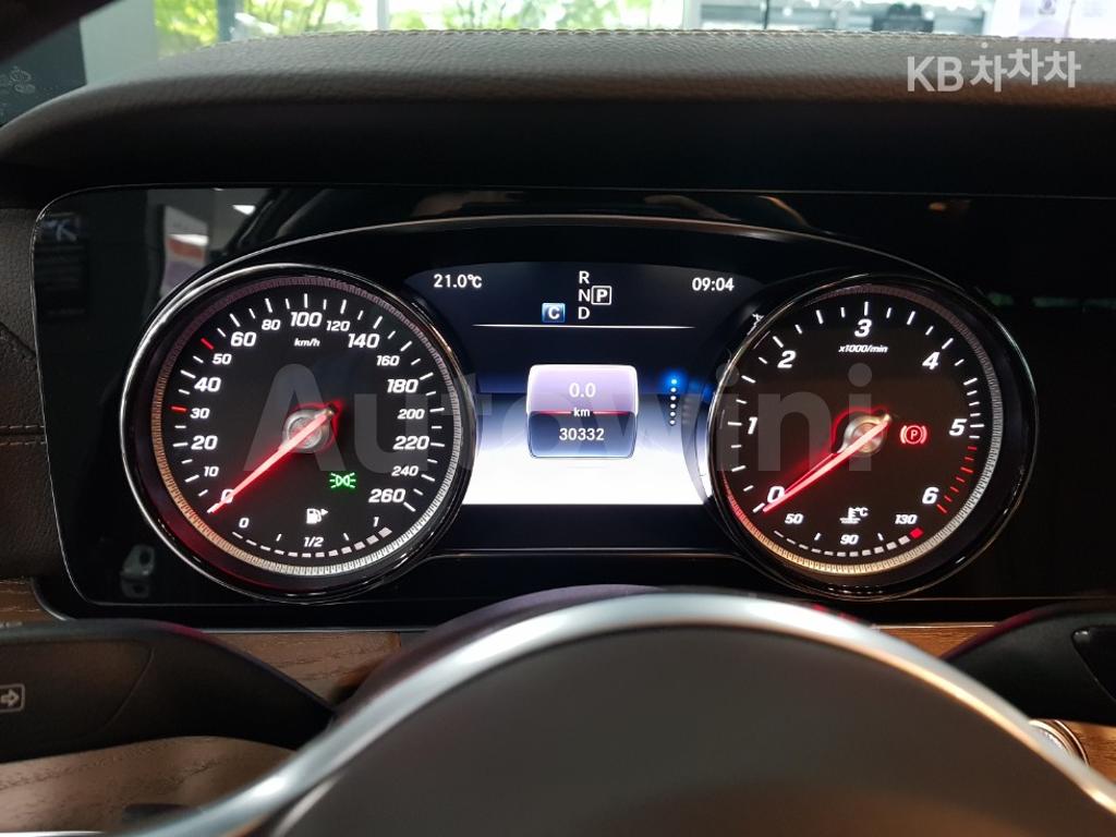 2019 MERCEDES BENZ E CLASS W213 E220D 4MATIC EXCLUSIVE - 8