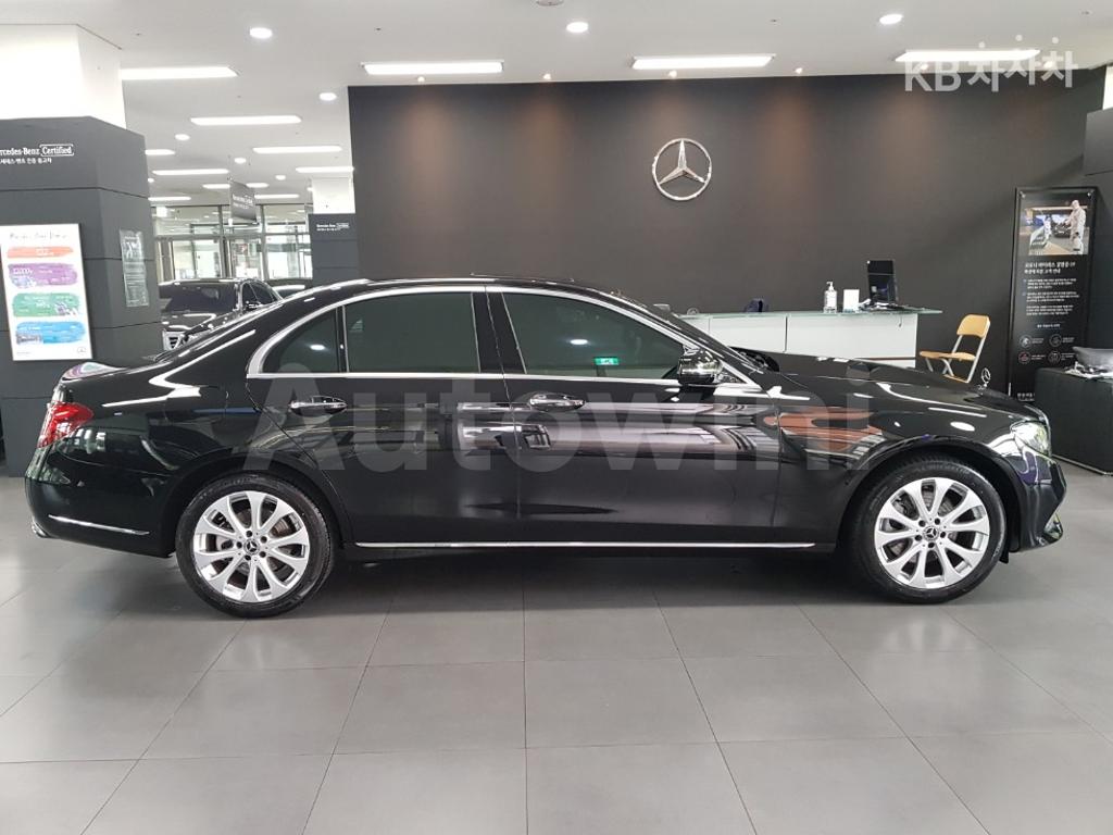2019 MERCEDES BENZ E CLASS W213 E220D 4MATIC EXCLUSIVE - 13