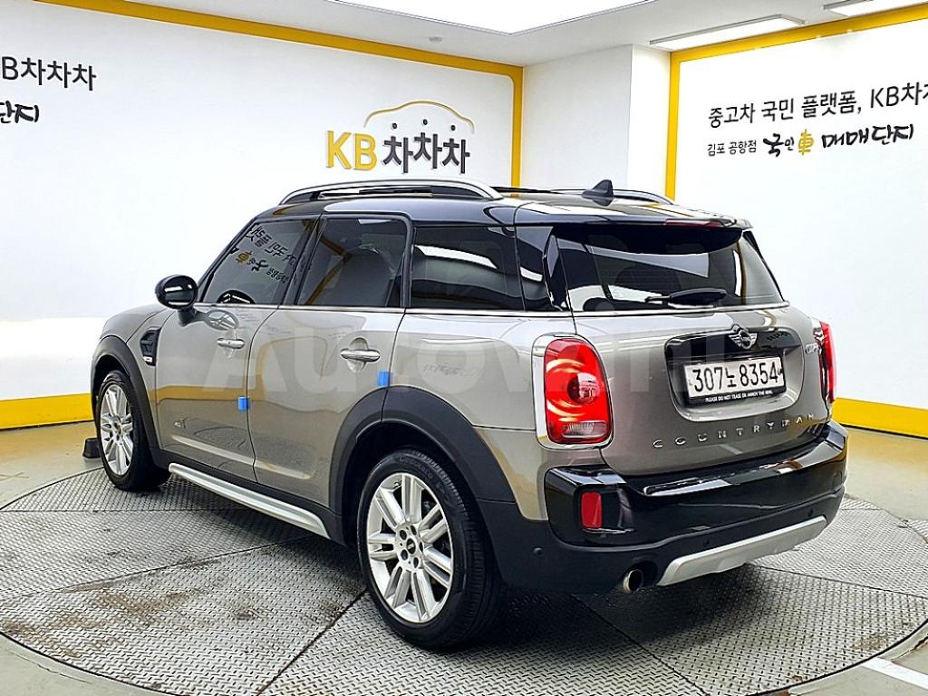 WMWYU1100J3E83551 2018 MINI COOPER COUNTRYMAN 2.0 COOPER D ALL4 HIGHTRIM-3