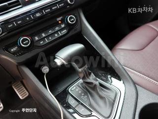 2020 KIA  NIRO 1.6 HEV NOBLESSE SPECIAL - 7