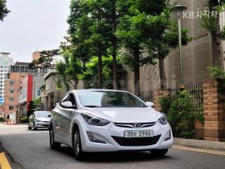 KMHDG41DBFU426271 2015 HYUNDAI  AVANTE ELANTRA 1.6 GDI MORDERN BASIC-2