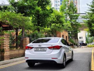 KMHDG41DBFU426271 2015 HYUNDAI  AVANTE ELANTRA 1.6 GDI MORDERN BASIC-4