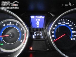 2014 HYUNDAI AVANTE MD ELANTRA M16 GDI SMART - 7