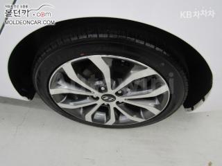 2014 HYUNDAI AVANTE MD ELANTRA M16 GDI SMART - 8