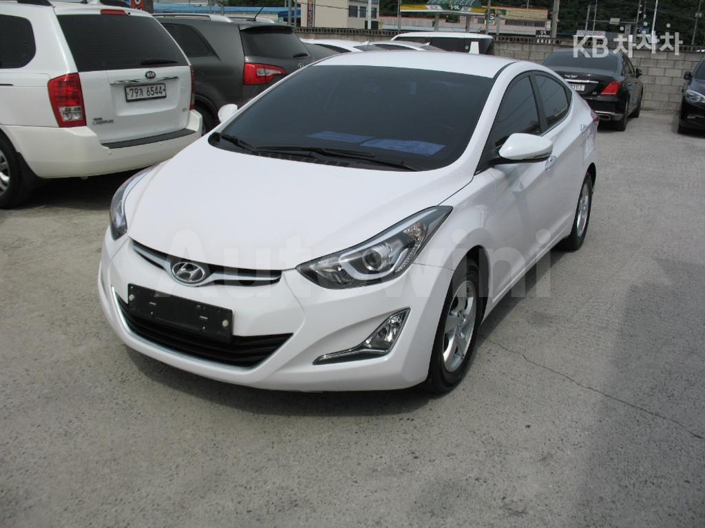 KMHDG41DBGU540085 2016 HYUNDAI  AVANTE ELANTRA 1.6 GDI SMART SPECIAL-1