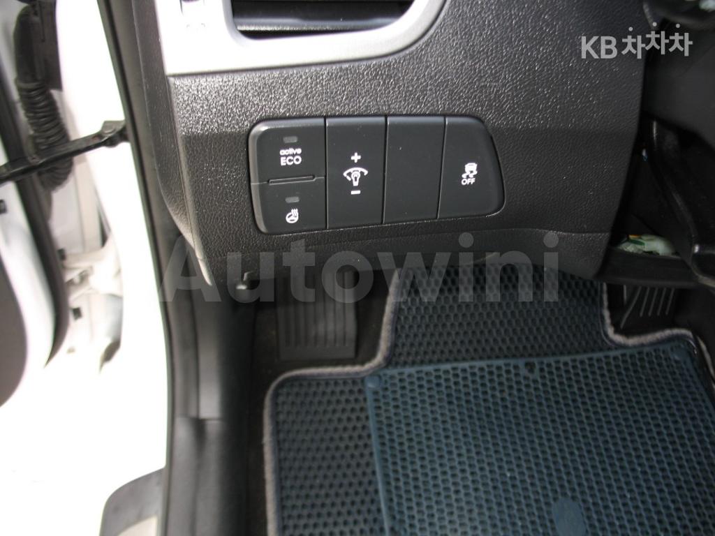 2016 HYUNDAI  AVANTE ELANTRA 1.6 GDI SMART SPECIAL - 10