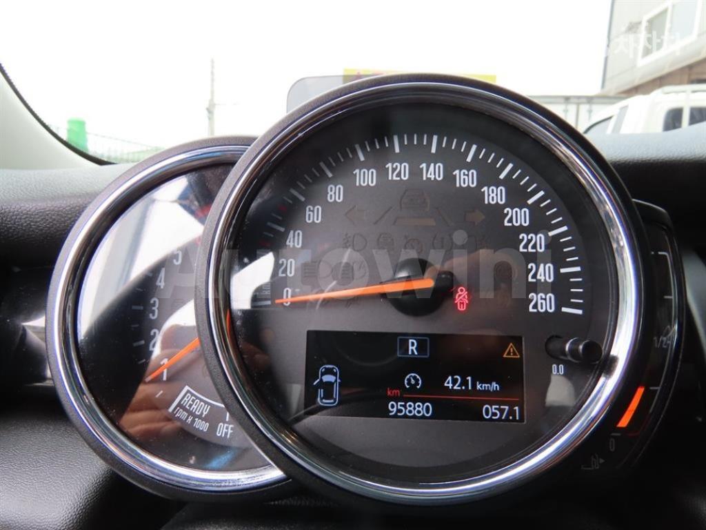2018 MINI COOPER 3DOORS D 1.5 - 15