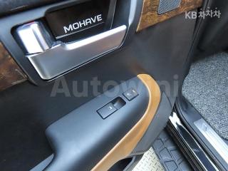 2017 KIA  MOHAVE BORREGO 4WD PRESIDENT 7 SEATS - 17