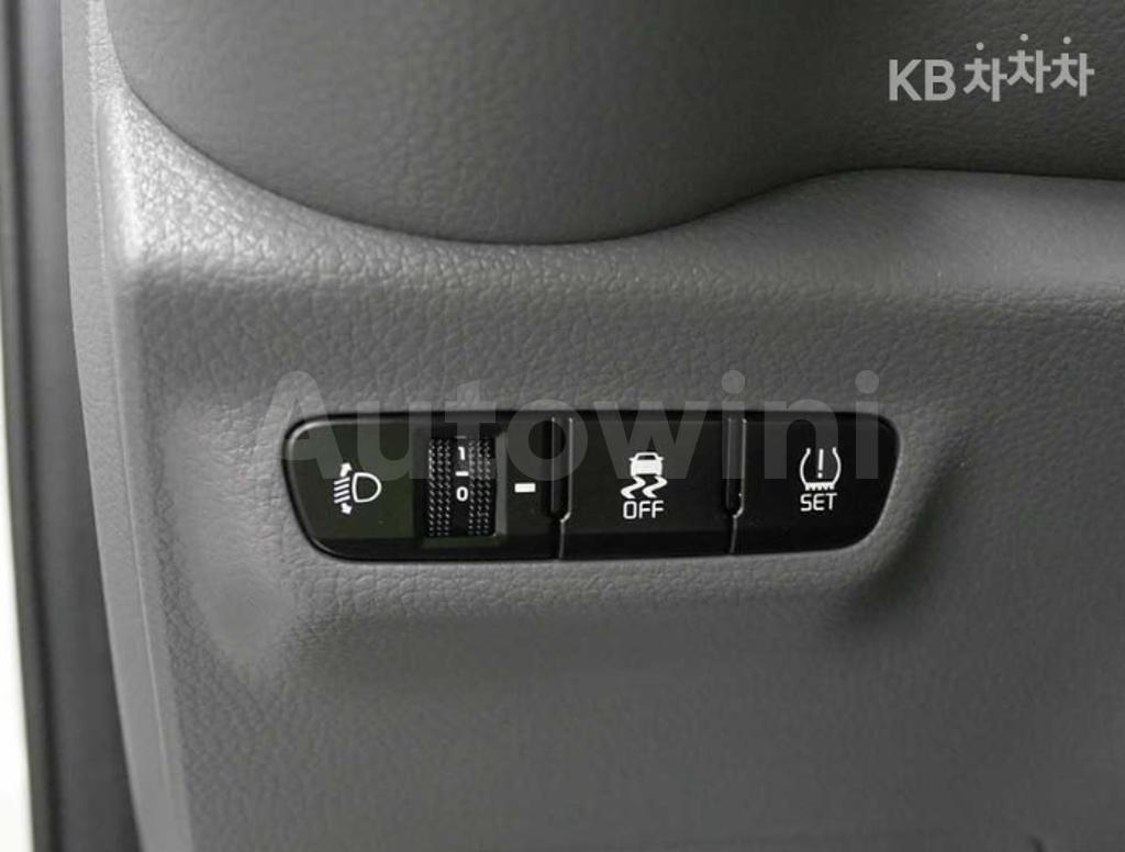 2020 KIA  MORNING JA  TRENDY - 17