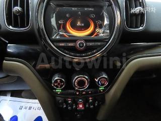 2017 MINI COOPER COUNTRYMAN 2.0 COOPER D - 16