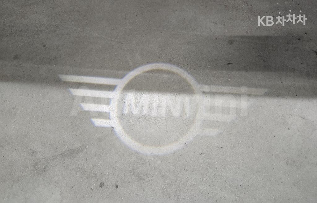 WMWXM9100K2H05006 2019 MINI COOPER 3DOORS S 2.0 JCW BASIC-1