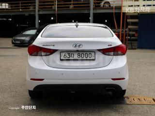 KMHDG41DBFU324021 2015 HYUNDAI  AVANTE ELANTRA 1.6 GDI MORDERN BASIC-2